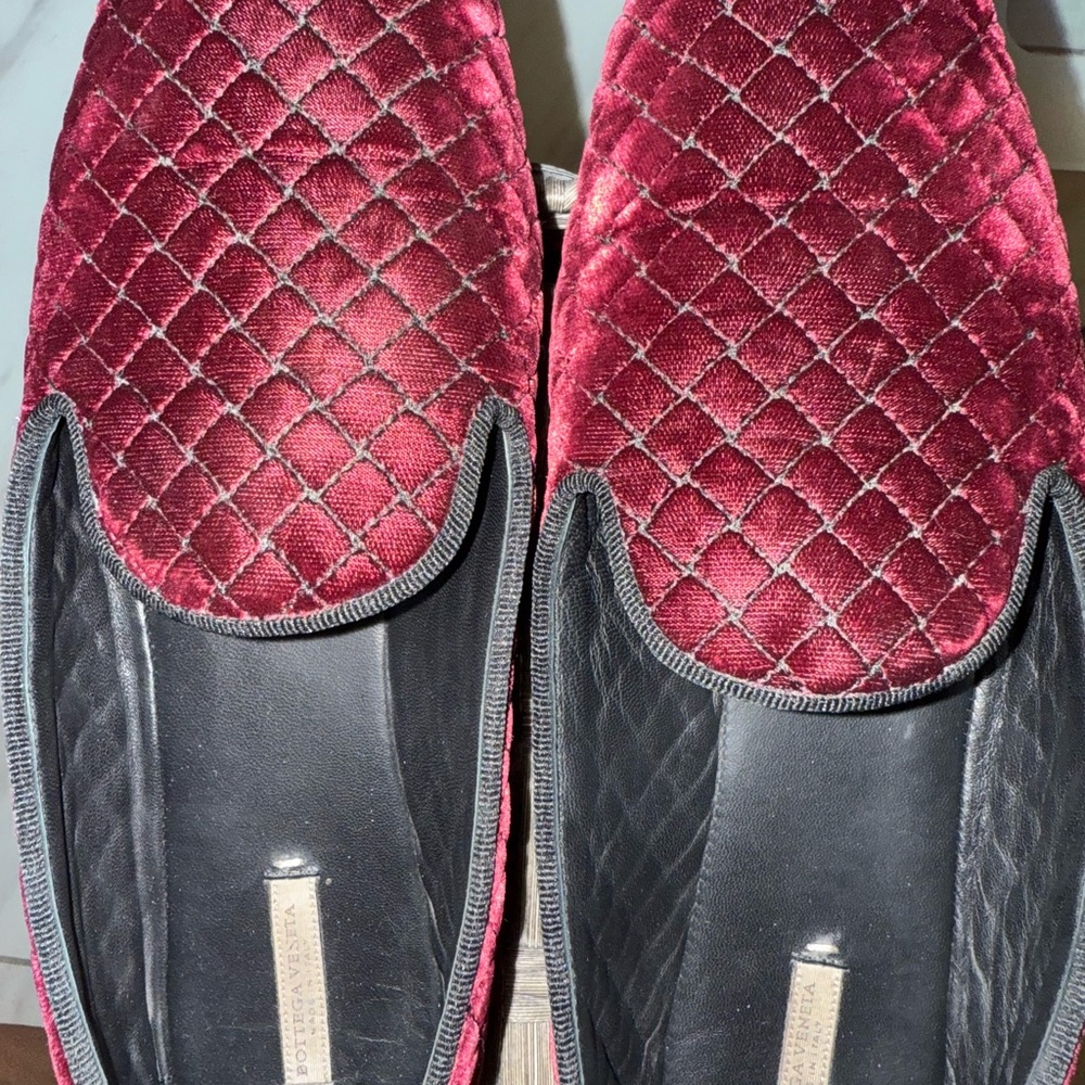 Bottega Veneta Quilted Flats